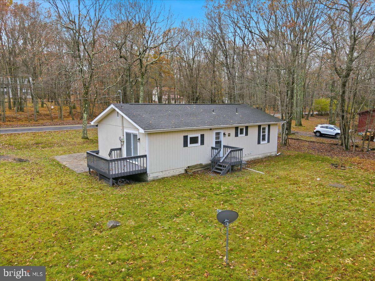 395 Sullivan Trail photo 43