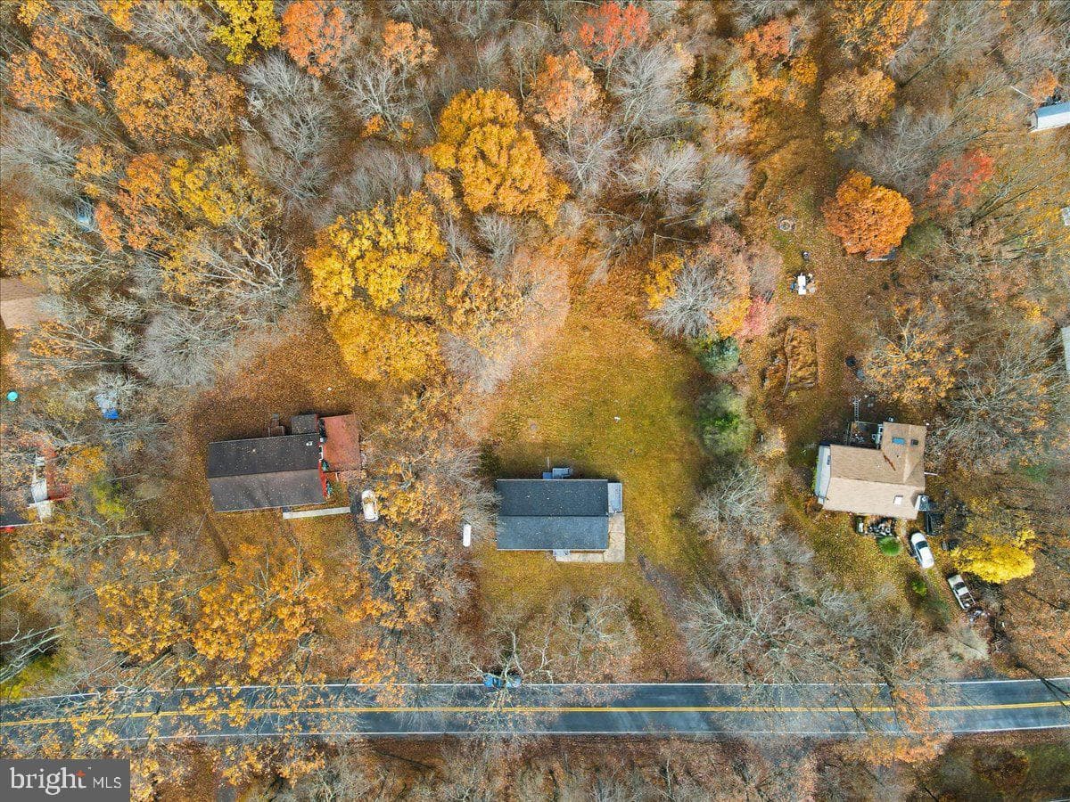 395 Sullivan Trail photo 44