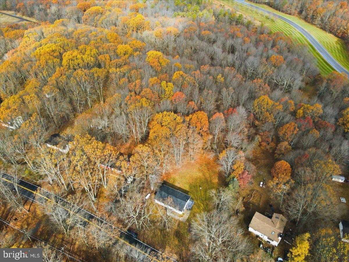 395 Sullivan Trail photo 45
