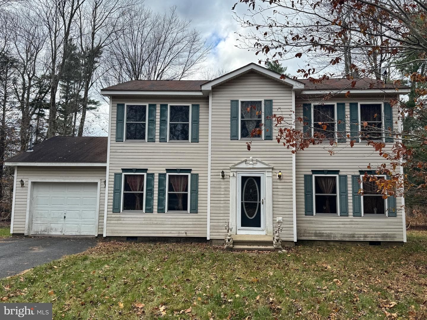 1145 Chickadee Drive photo 1