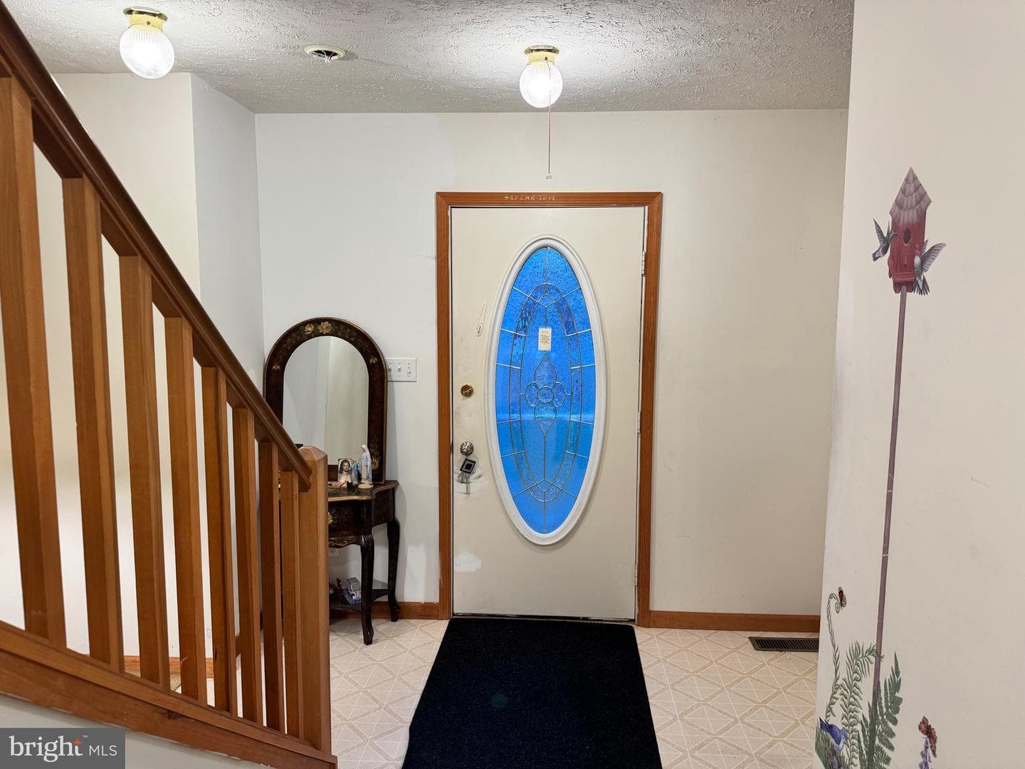 1145 Chickadee Drive photo 2