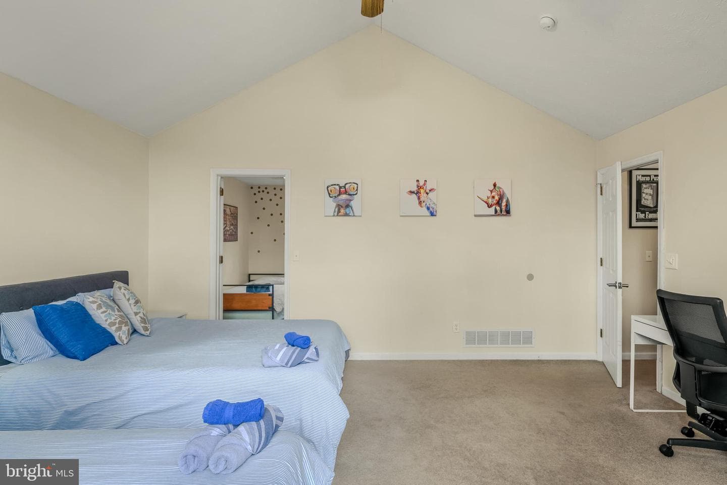 2127 Warwick Circle photo 38