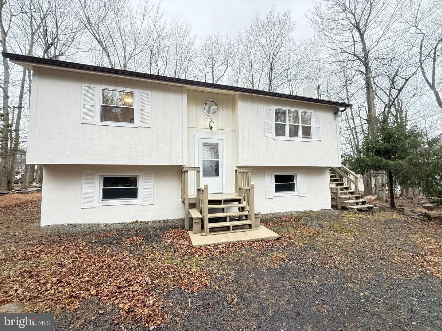 8066 Red Squirrel Drive, Tobyhanna