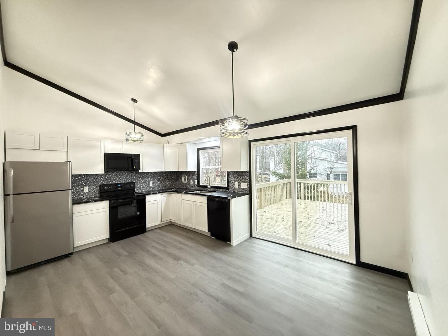 8066 Red Squirrel Drive photo 3