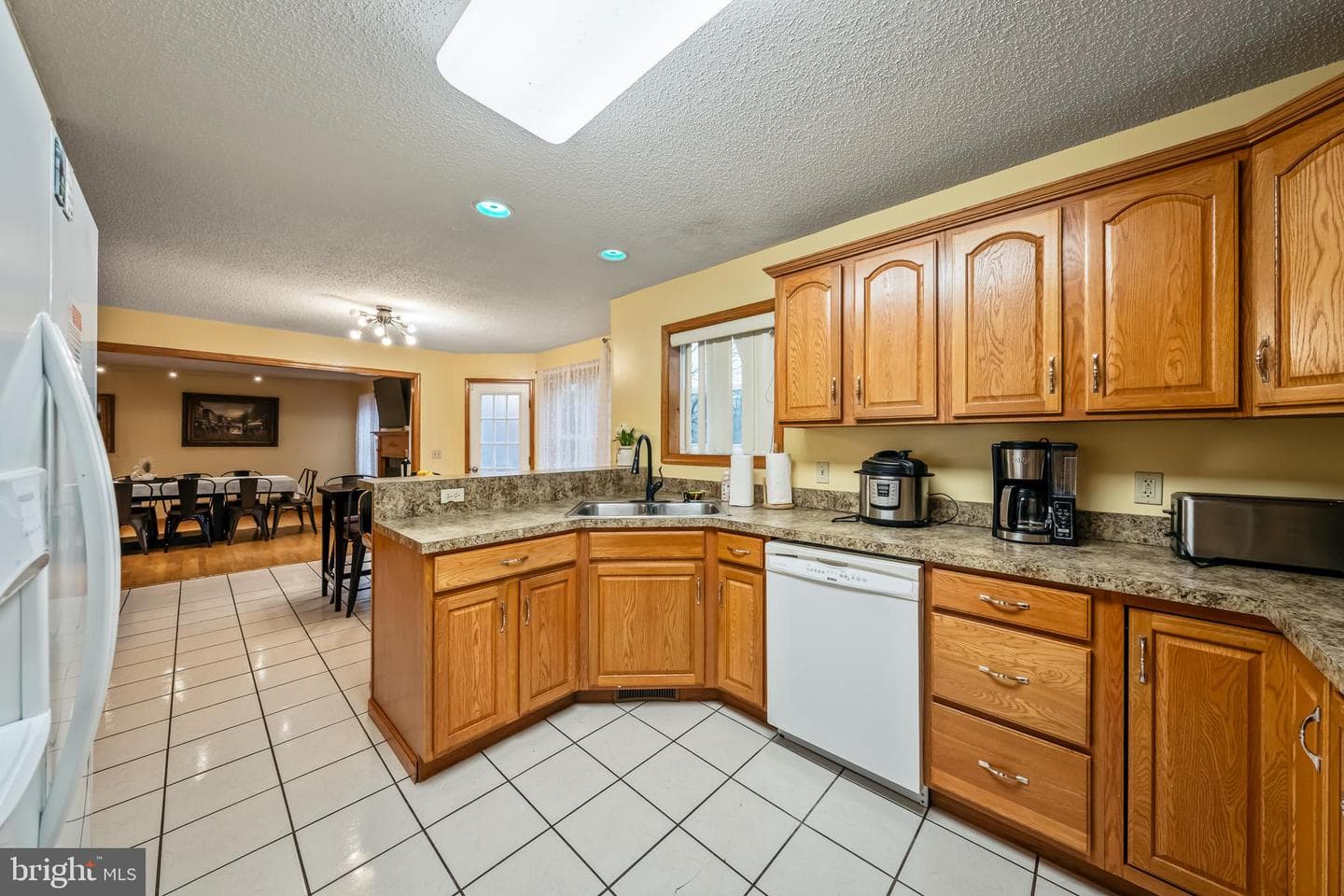 2121 Warwick Circle photo 29