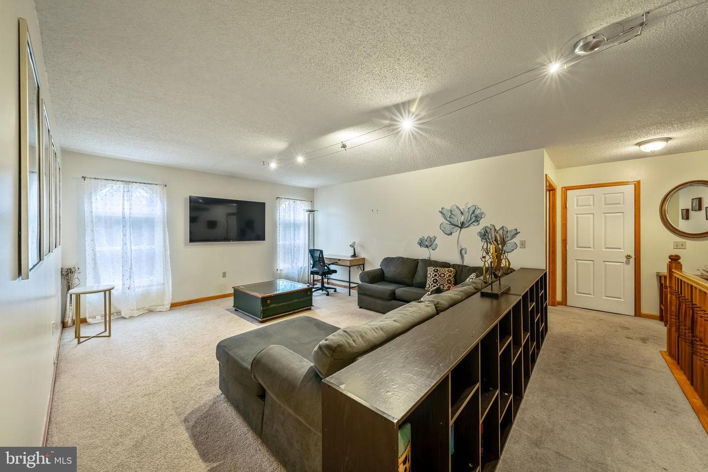 2121 Warwick Circle photo 48