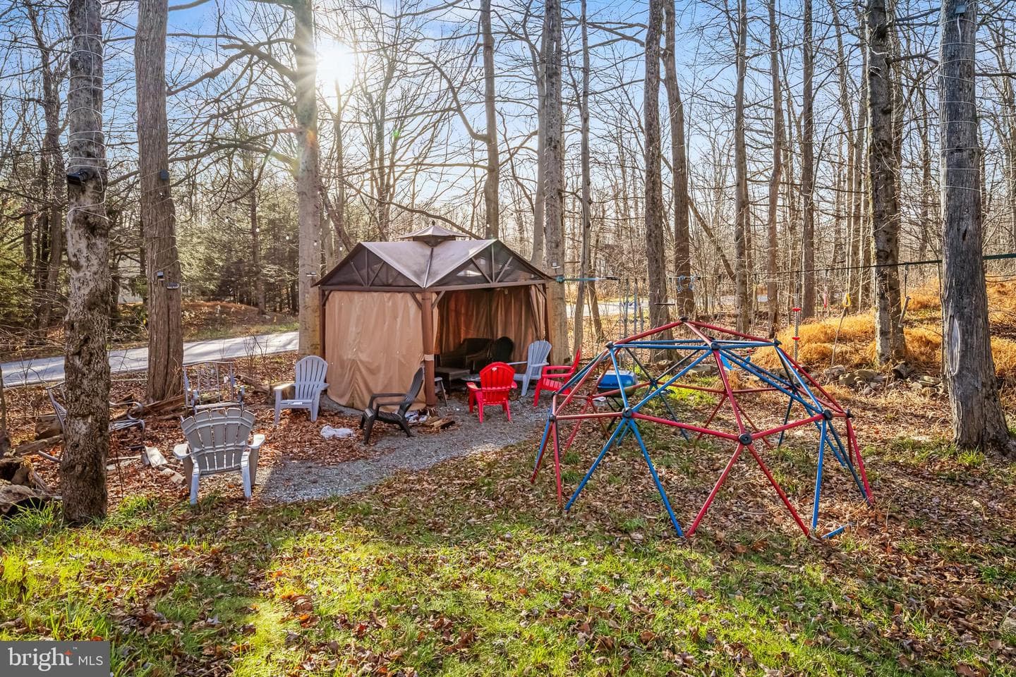 2121 Warwick Circle photo 5