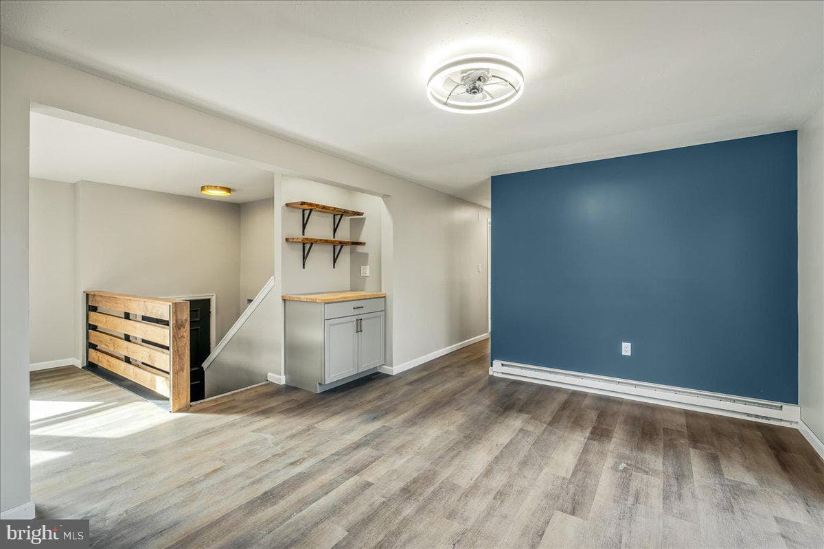 199 Winding Way photo 11
