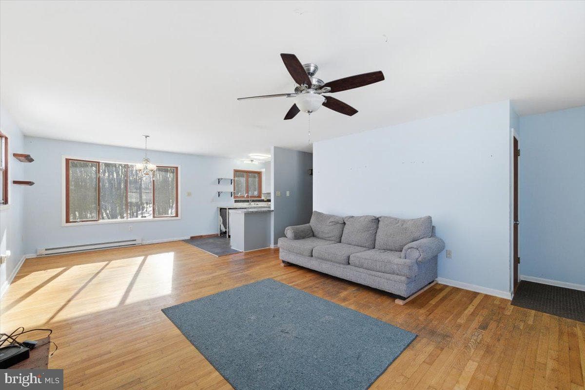 143 Anglemire Drive photo 22