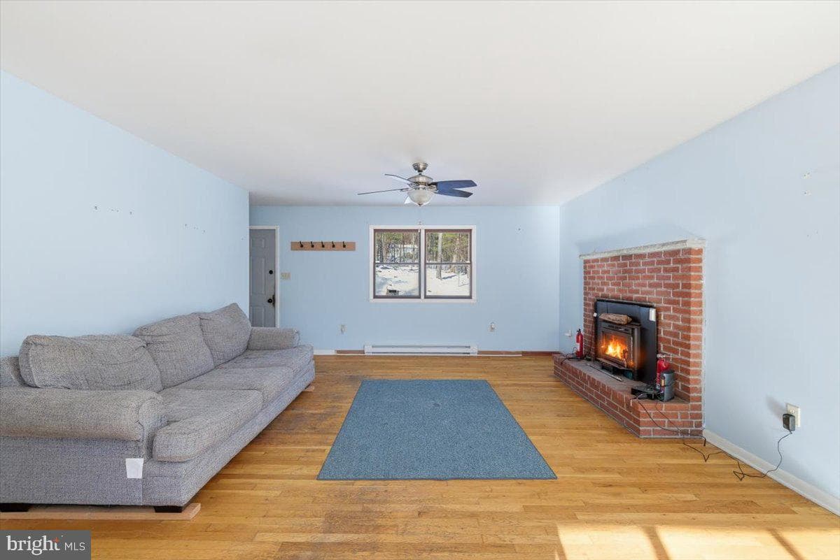 143 Anglemire Drive photo 23