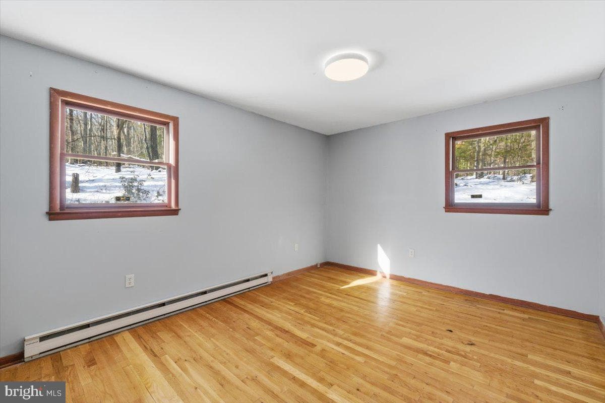 143 Anglemire Drive photo 36