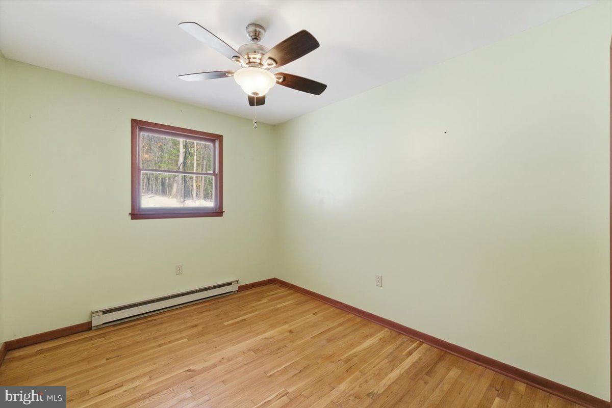 143 Anglemire Drive photo 38