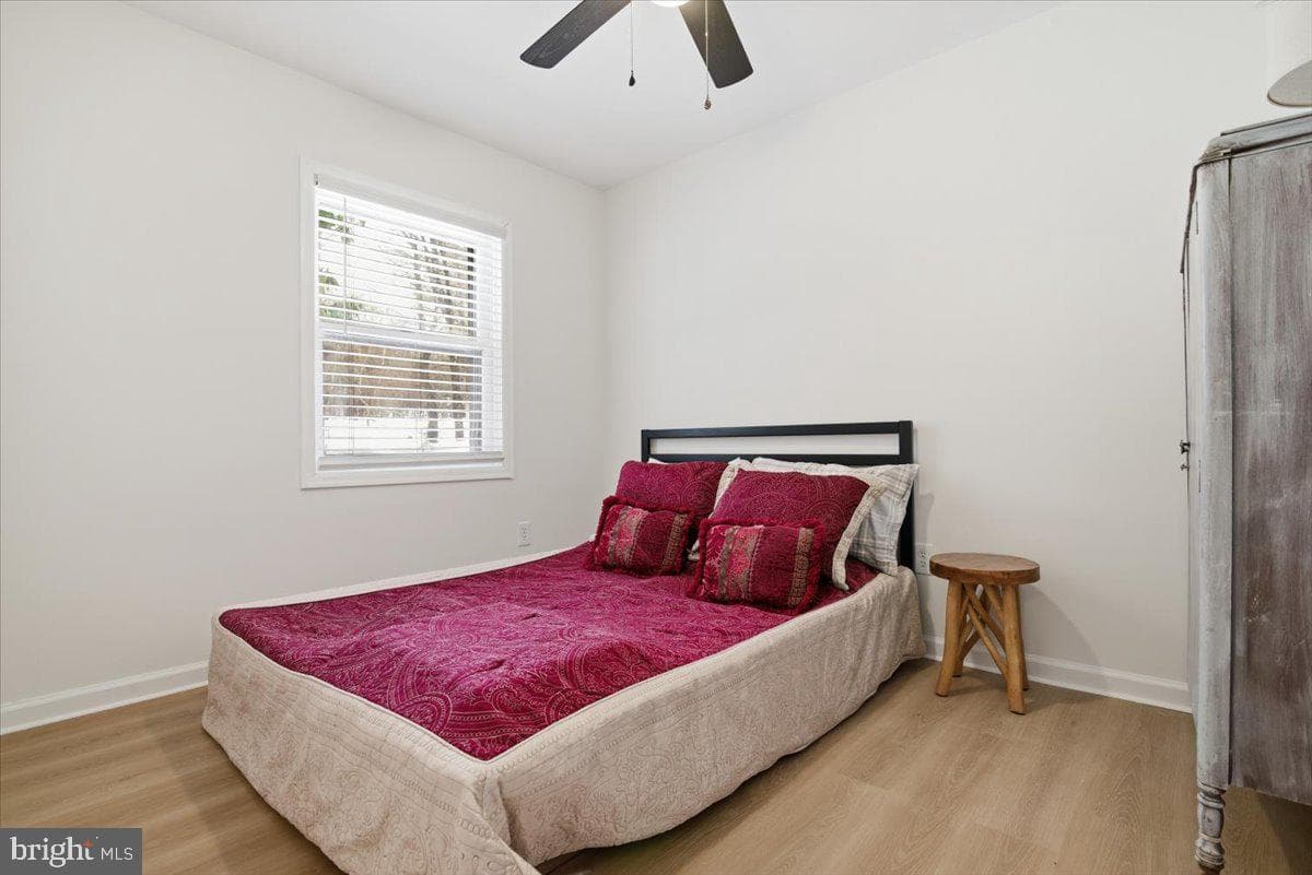 183 Crescent Way photo 34