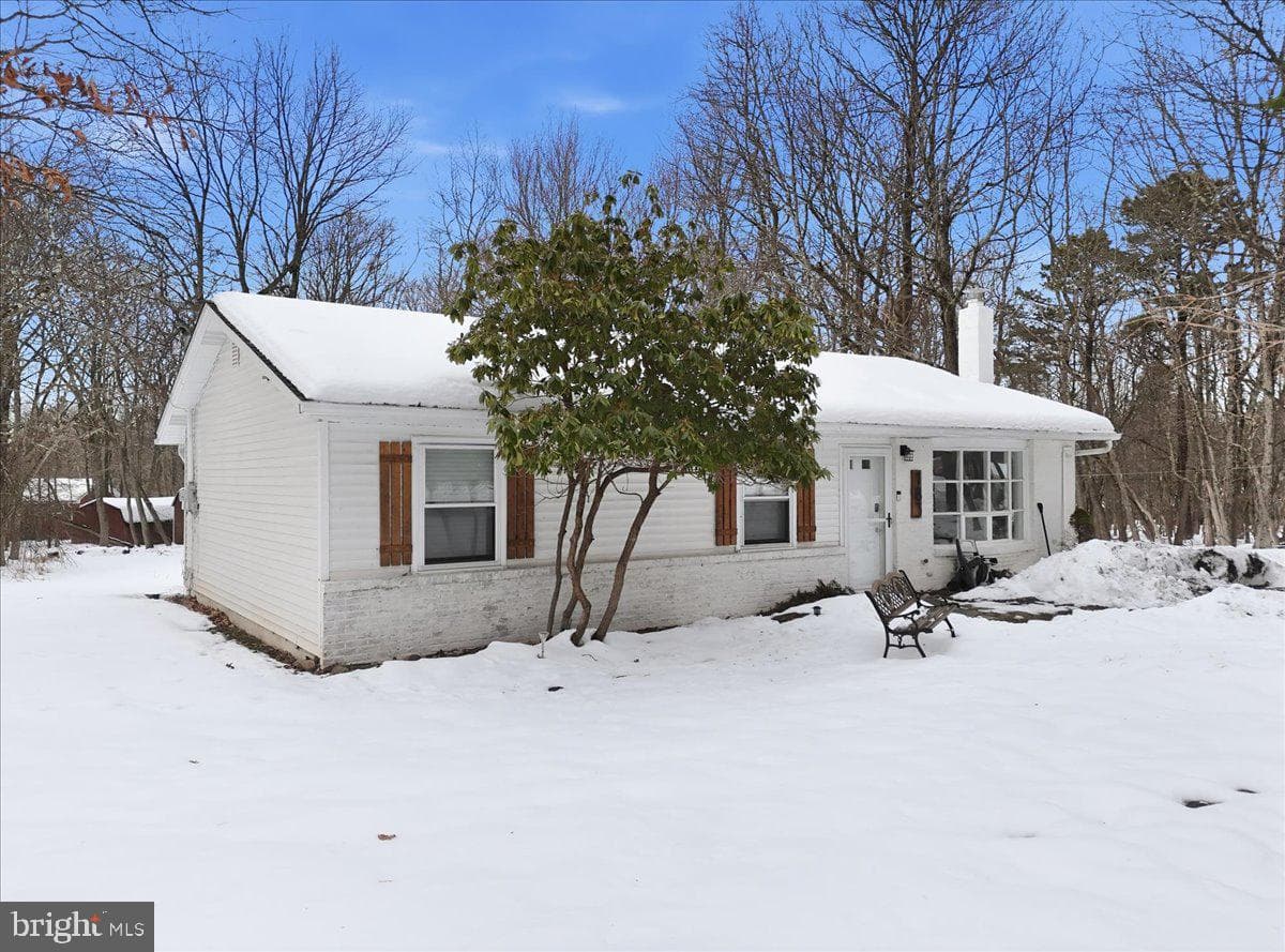 183 Crescent Way photo 9