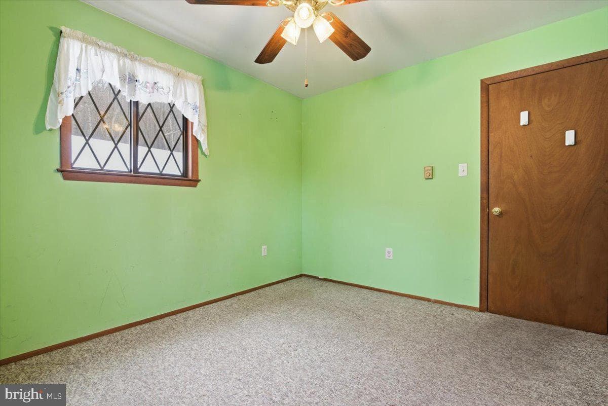 704 Rainbow Terrace photo 27