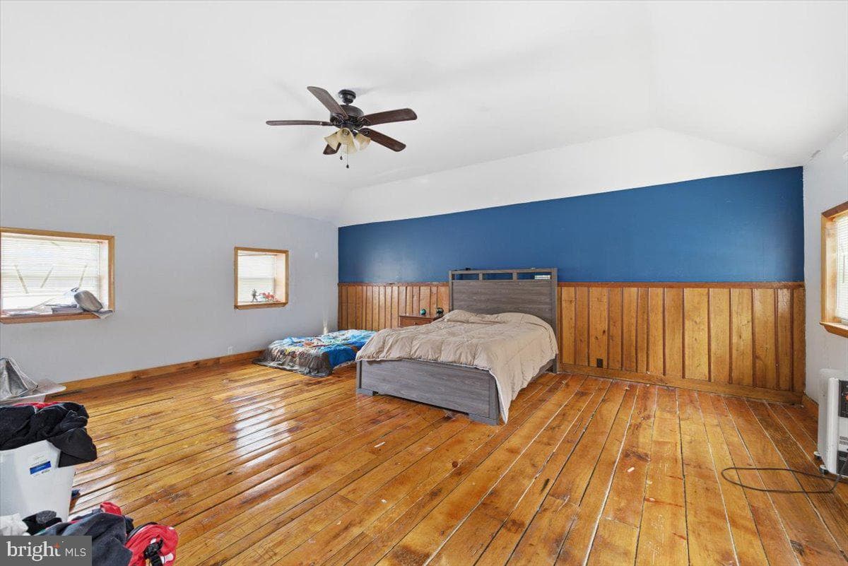 159 Colony Village photo 29