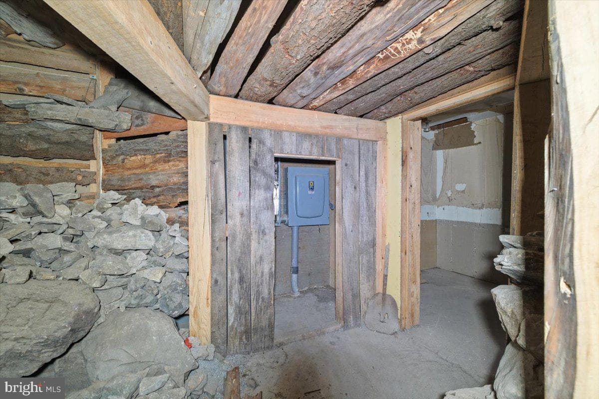 159 Colony Village photo 54