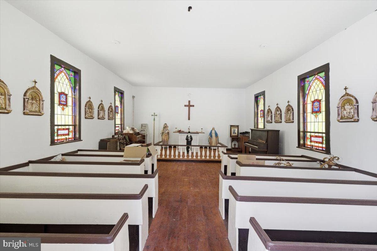 159 Colony Village photo 57