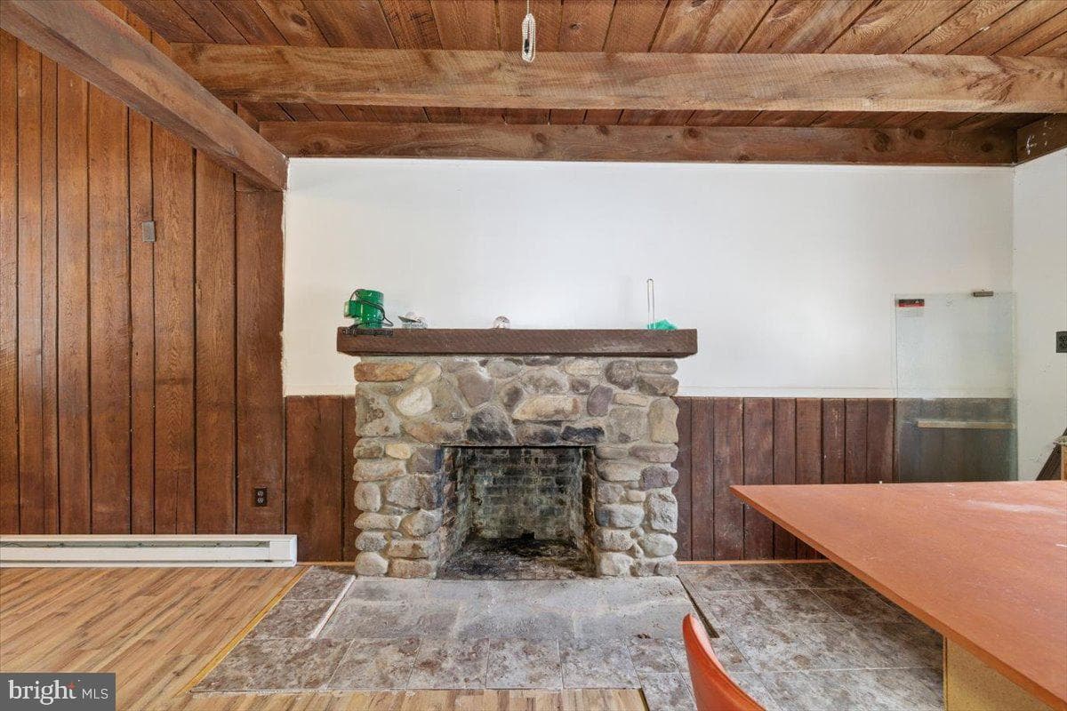 159 Colony Village photo 62
