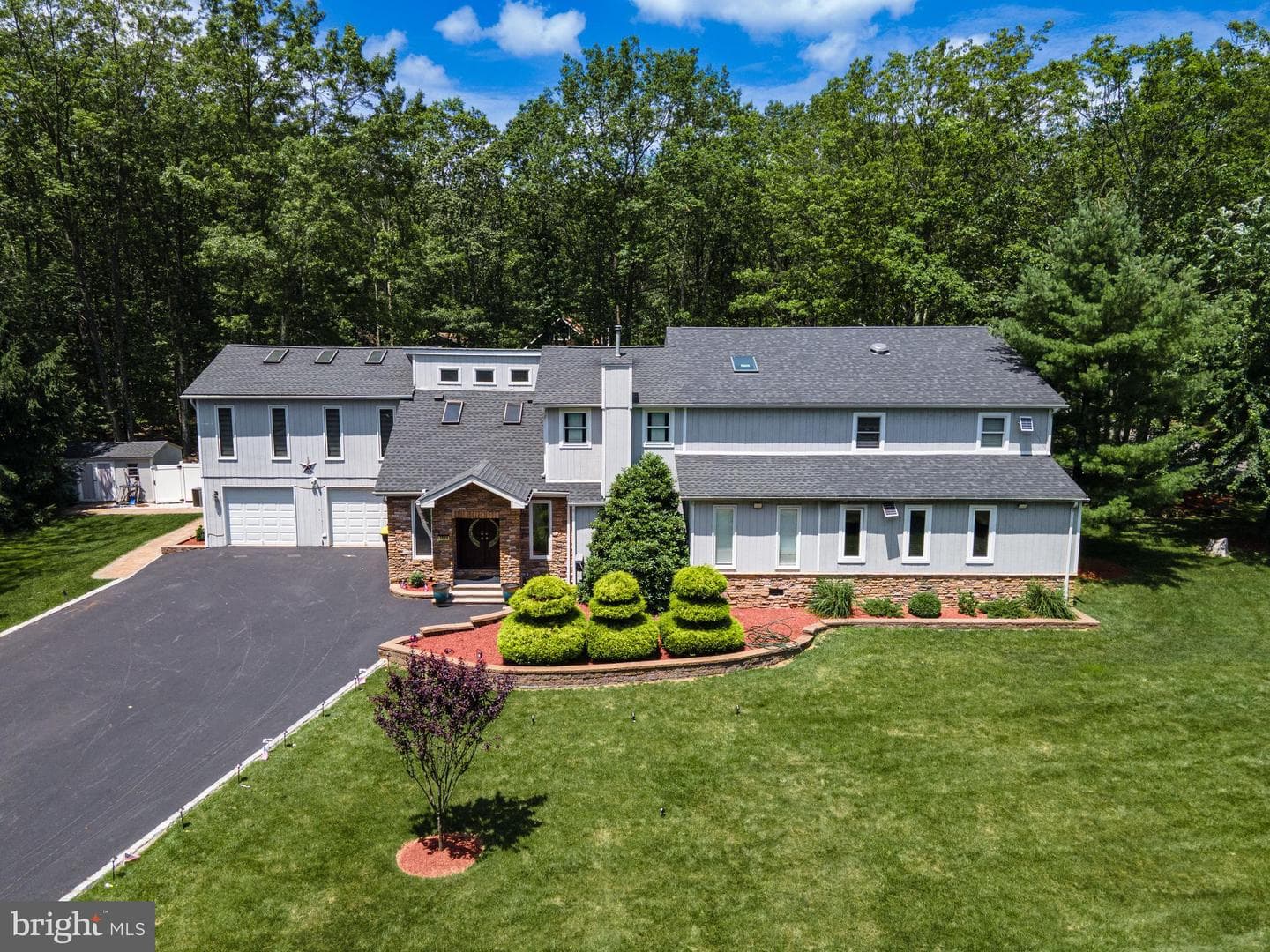 1555 Longleaf Drive, Effort