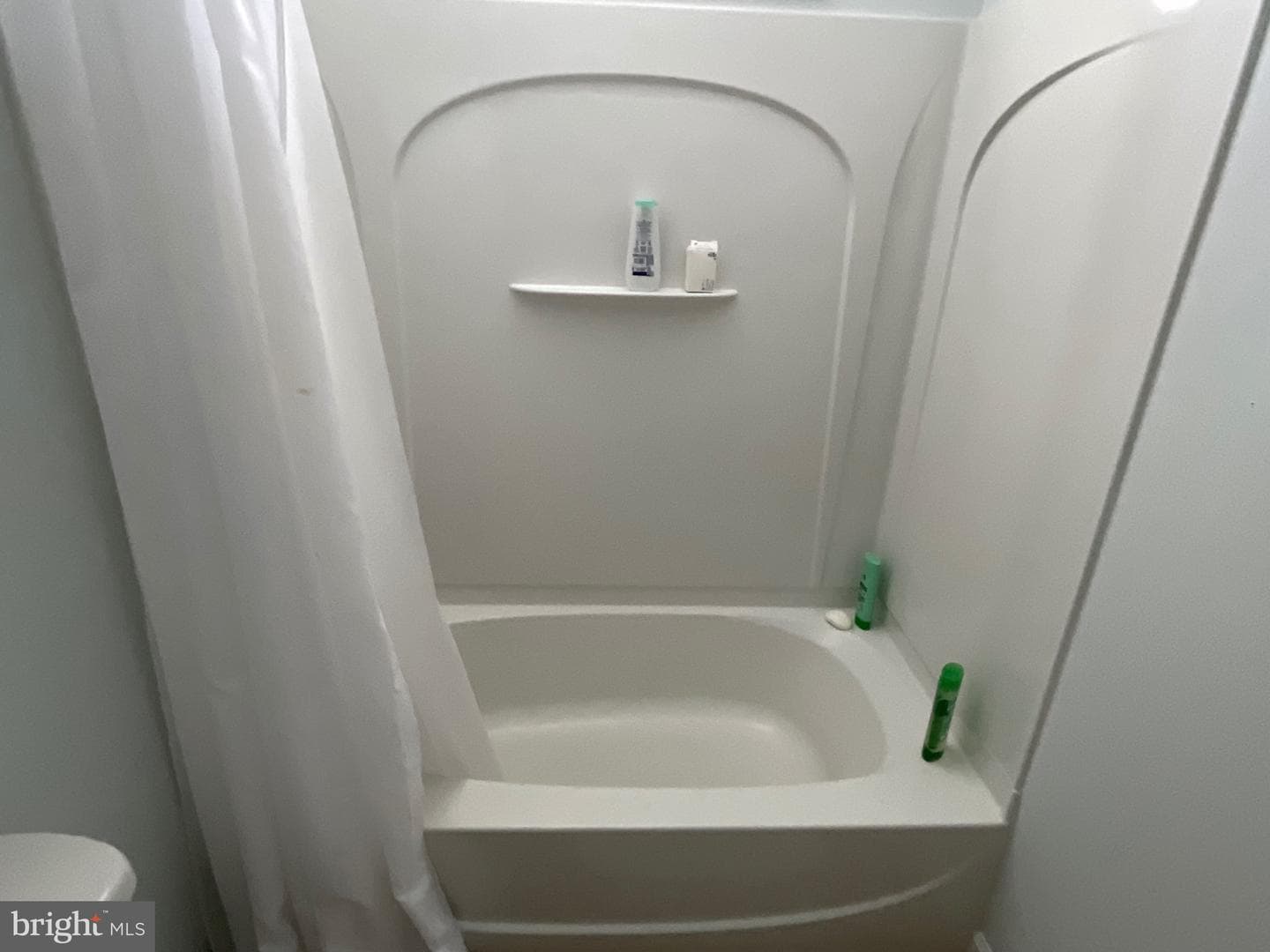 302 Viho Court photo 34