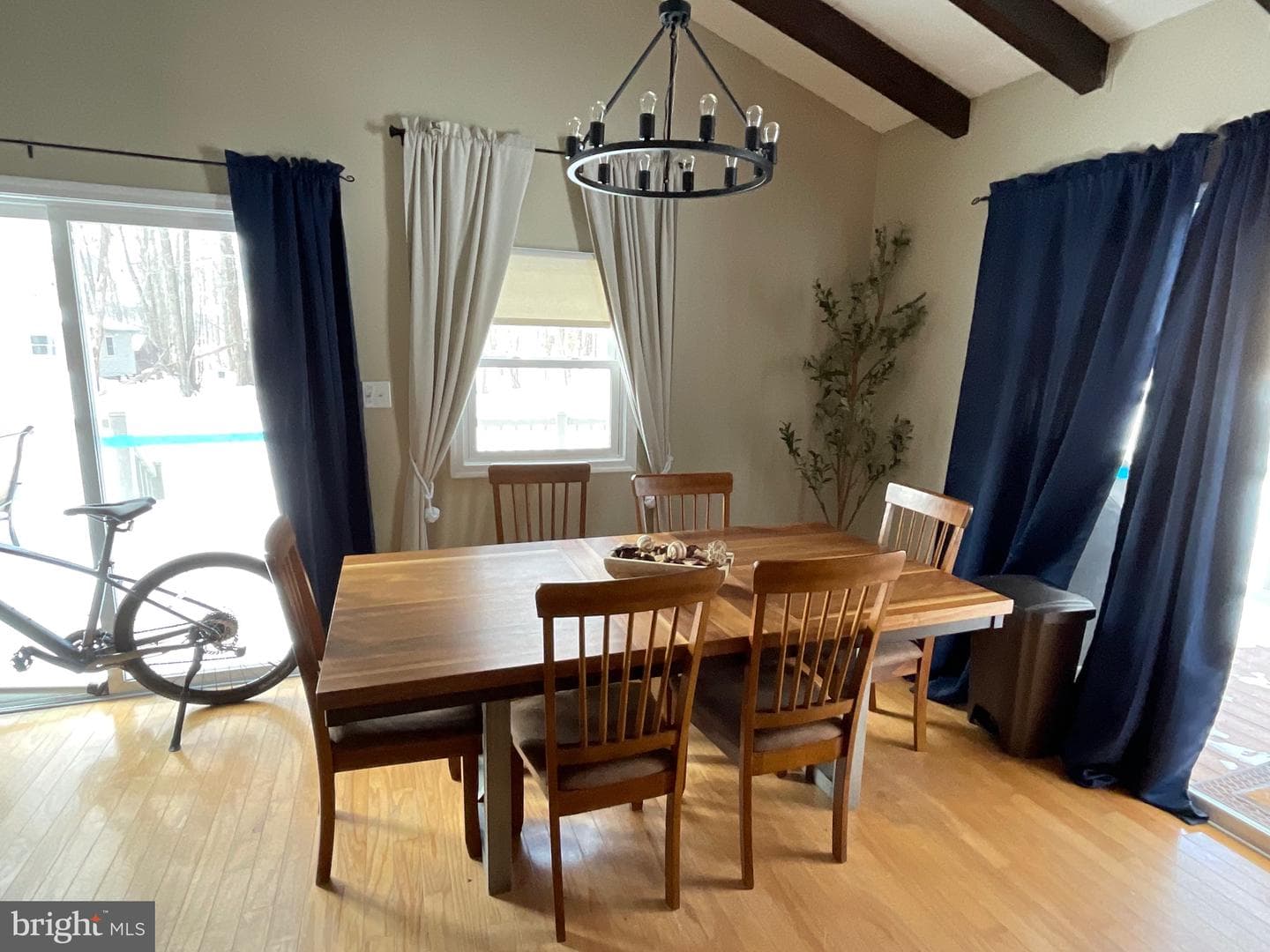 302 Viho Court photo 37