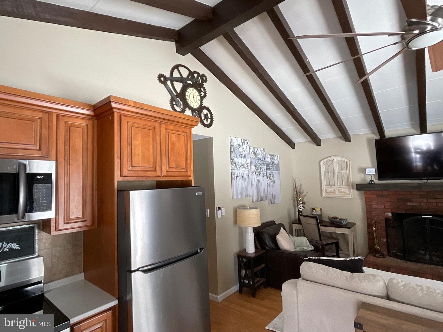 302 Viho Court photo 38