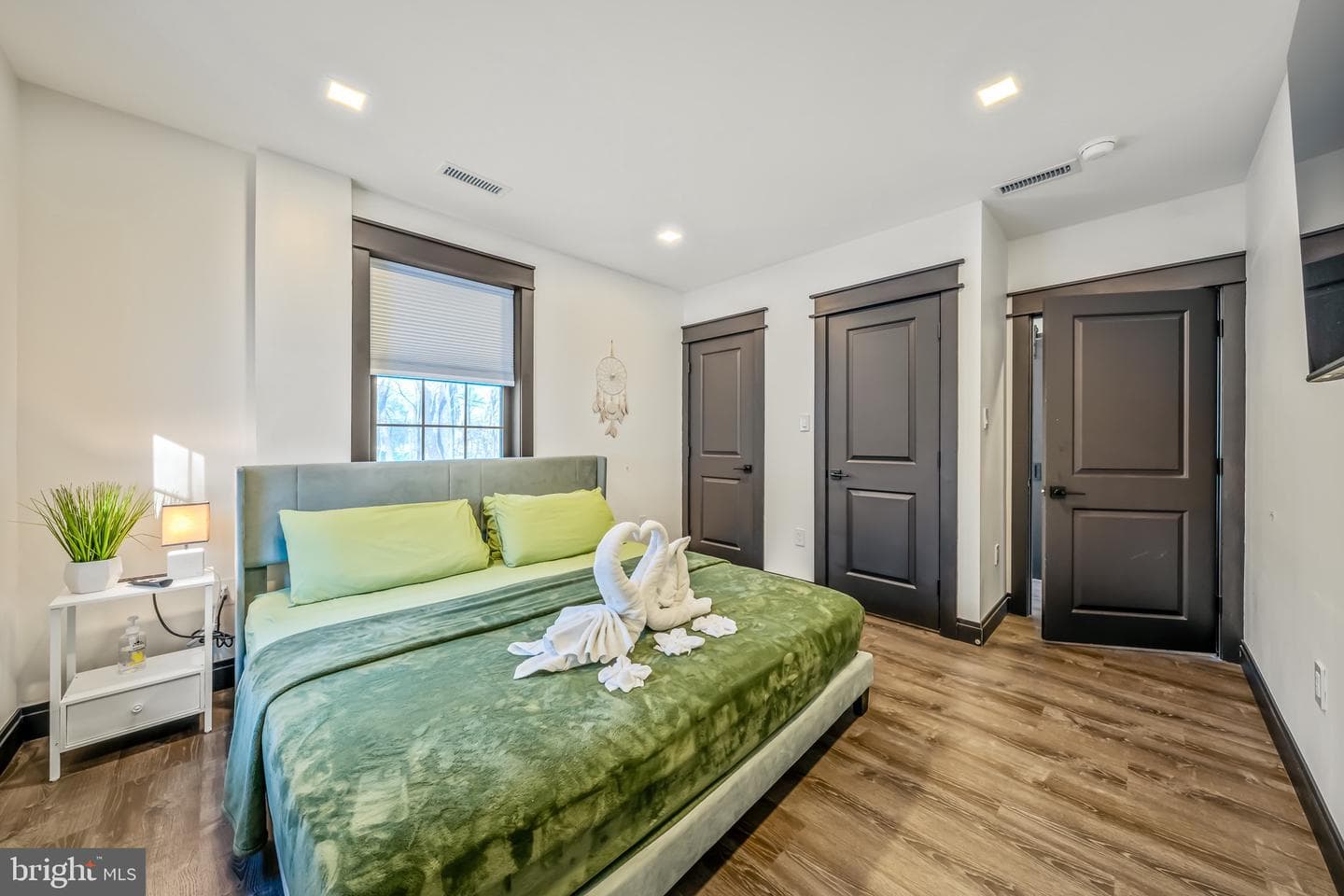 7813 Lake Shore Drive photo 25