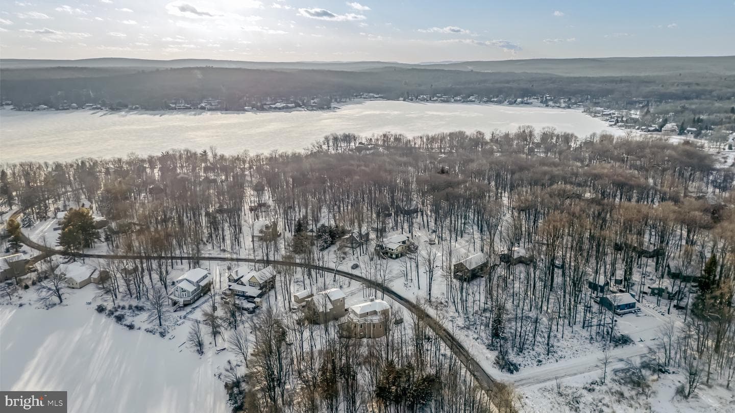 7813 Lake Shore Drive photo 35