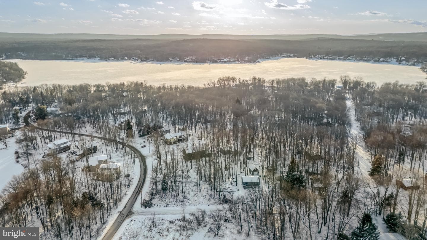 7813 Lake Shore Drive photo 36