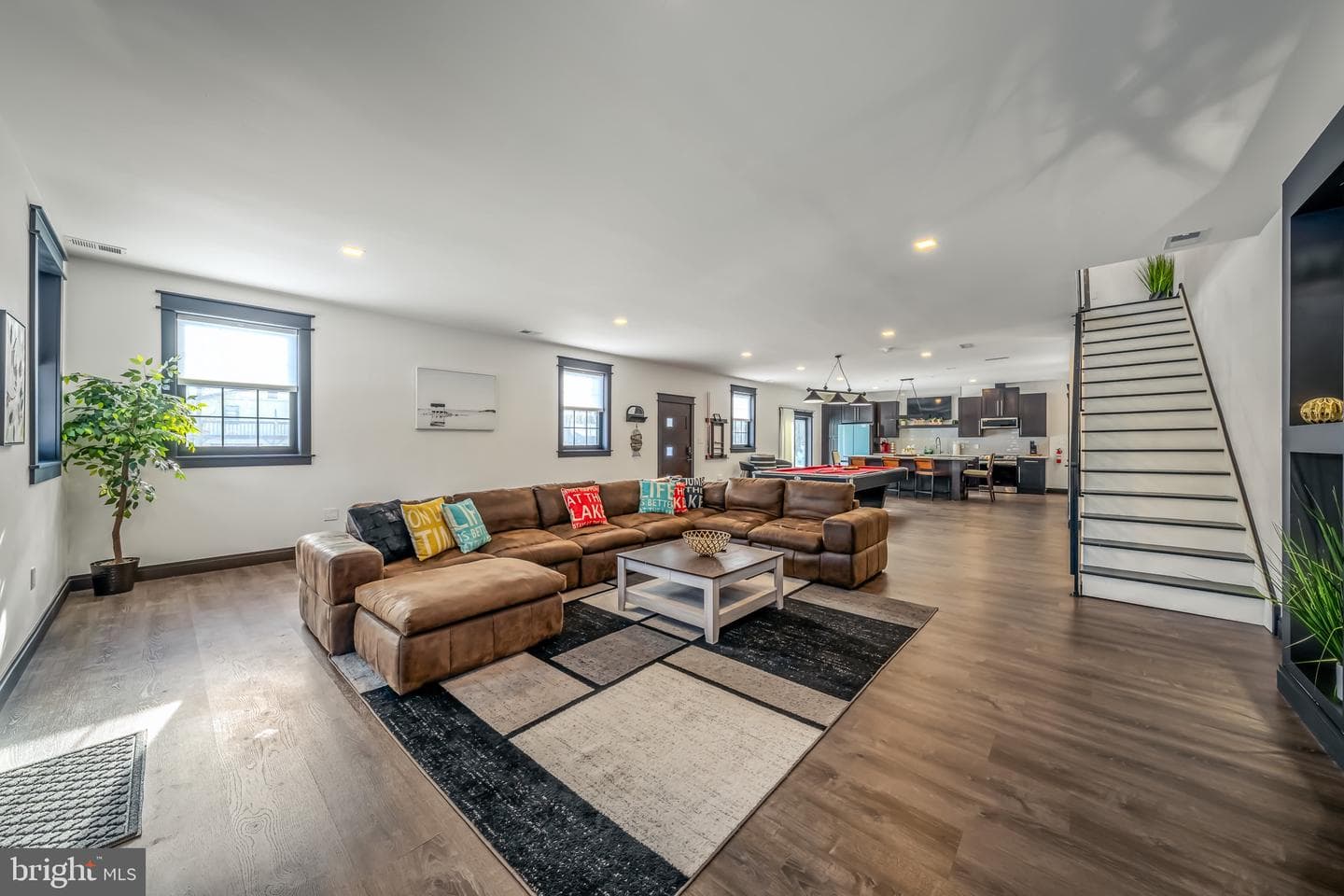 7813 Lake Shore Drive photo 43