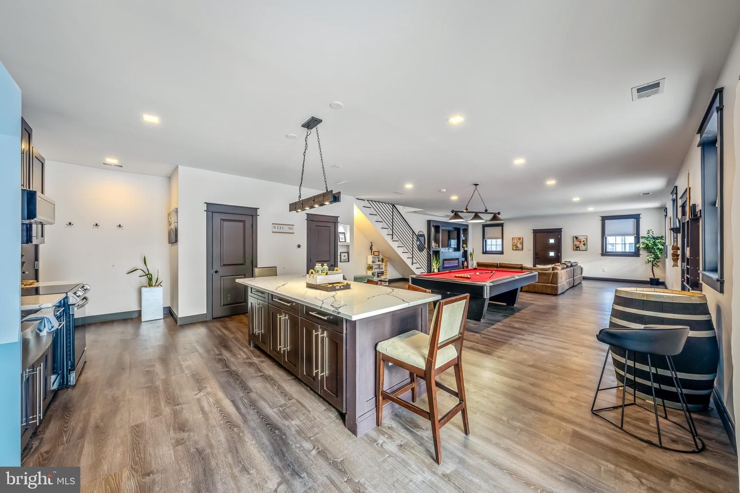 7813 Lake Shore Drive photo 5