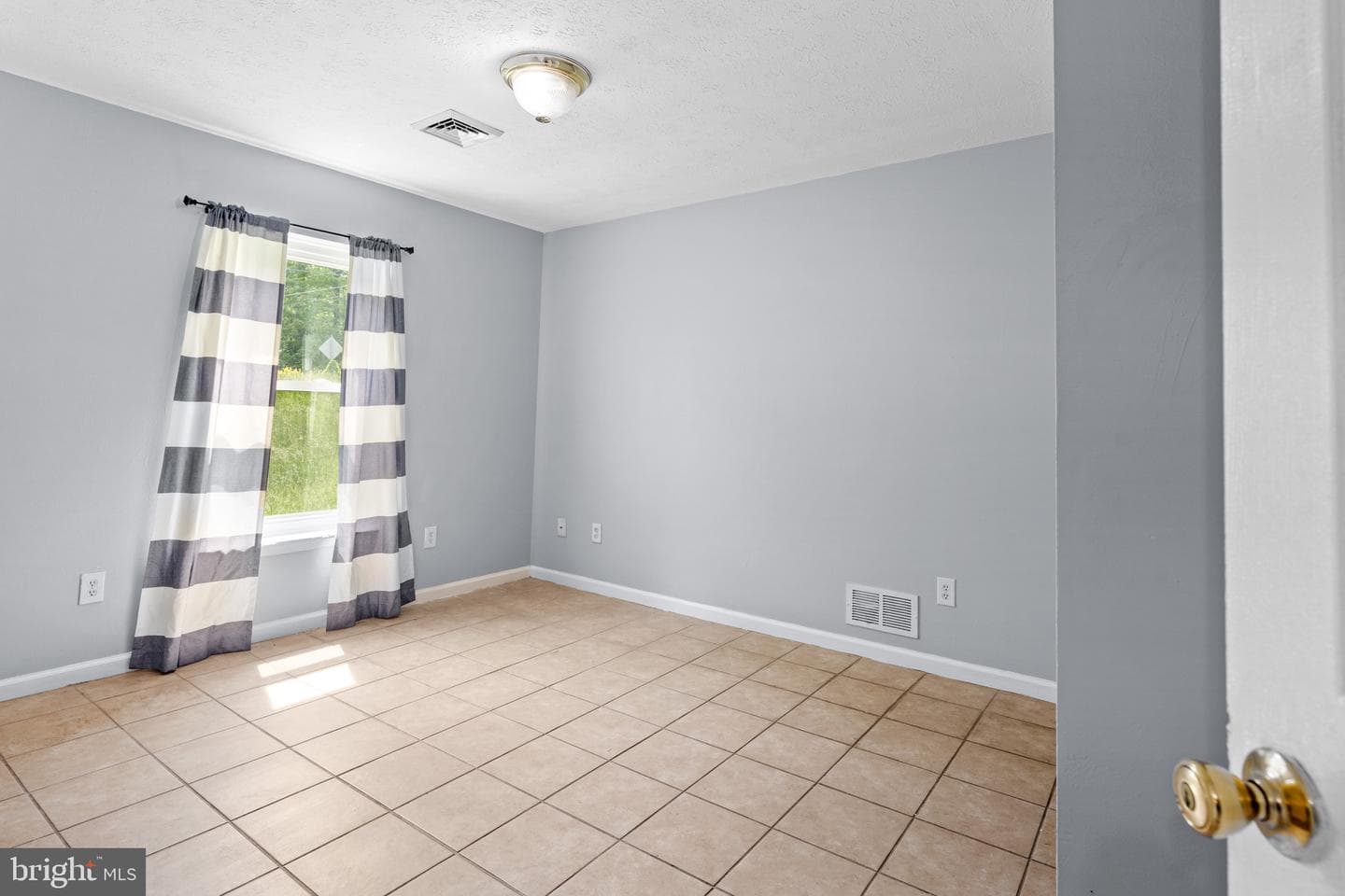 1019 Cricket Lane photo 36