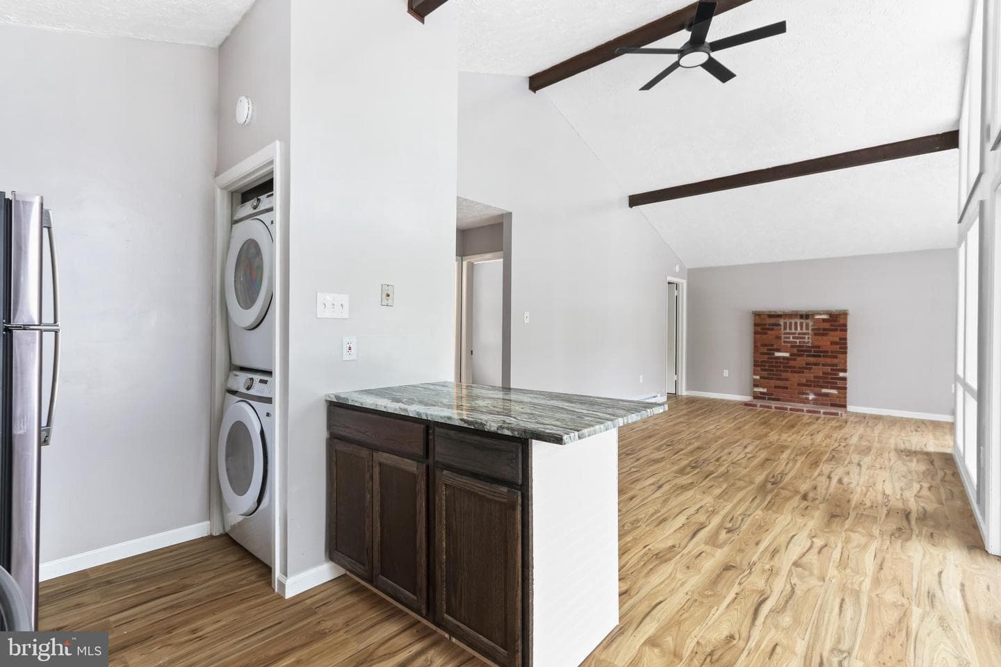 6522 Runnymead Lane photo 14