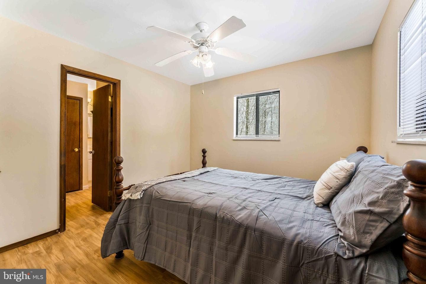 391 Berry Lane photo 25