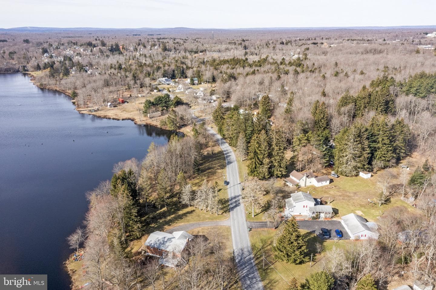 2101 Lakeside Drive photo 3
