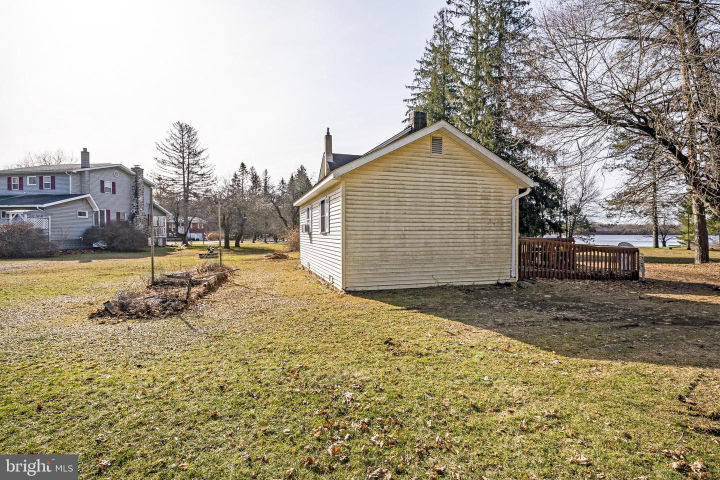 2101 Lakeside Drive photo 60