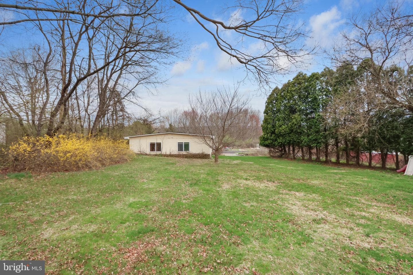 2115 W Main Street photo 5