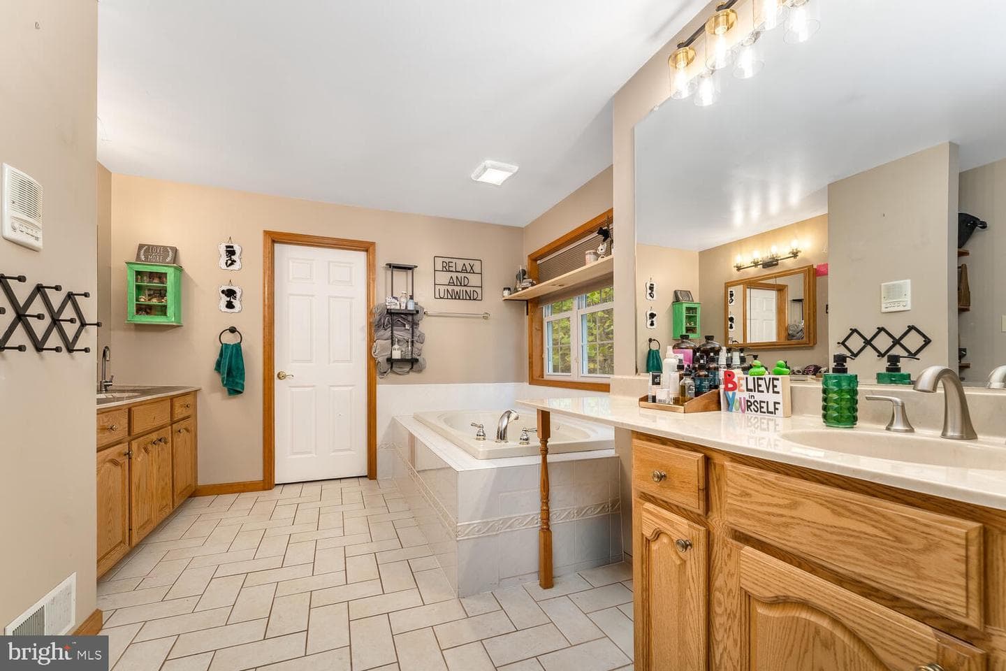 1187 Manzanedo Road photo 12