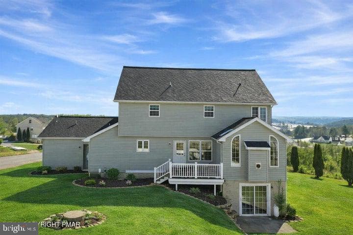 104 Corine Way photo 5