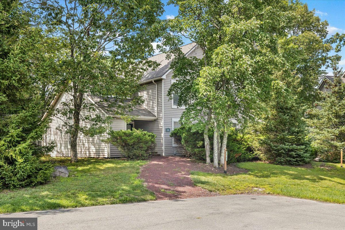 183 Hawthorne Court, Tannersville