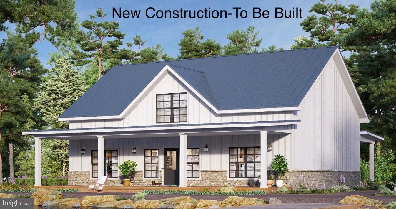 409 Hunters Farm Road, Henryville