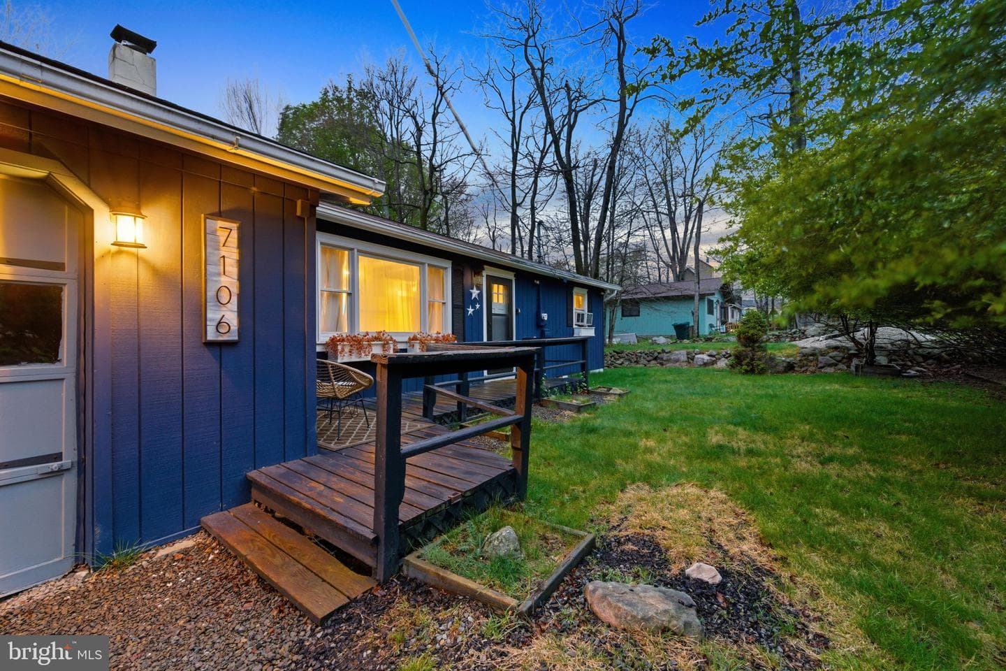 7106 Robinwood Dr, Tobyhanna
