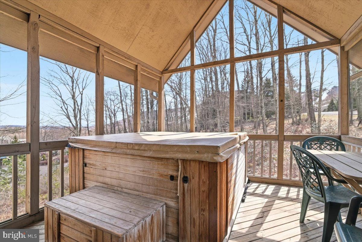 111 High Mountain Lane photo 32