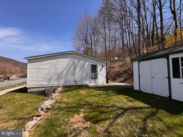 1215 Blue Mountain Circle photo 35