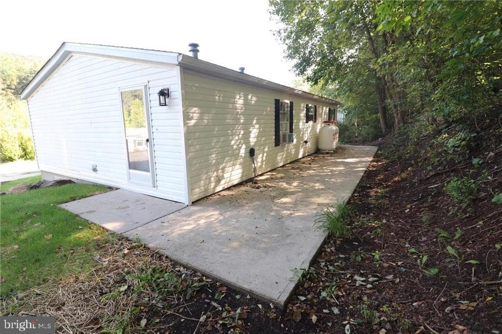1215 Blue Mountain Circle photo 37