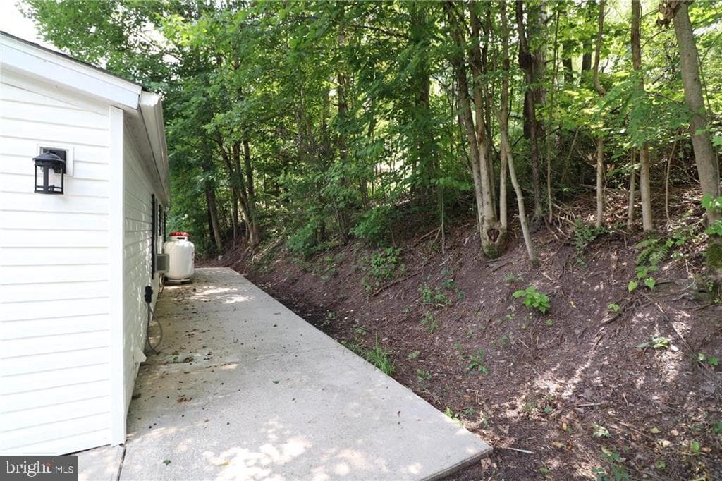 1215 Blue Mountain Circle photo 38