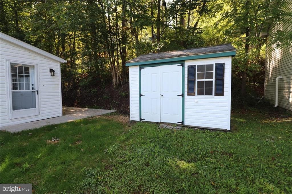 1215 Blue Mountain Circle photo 41