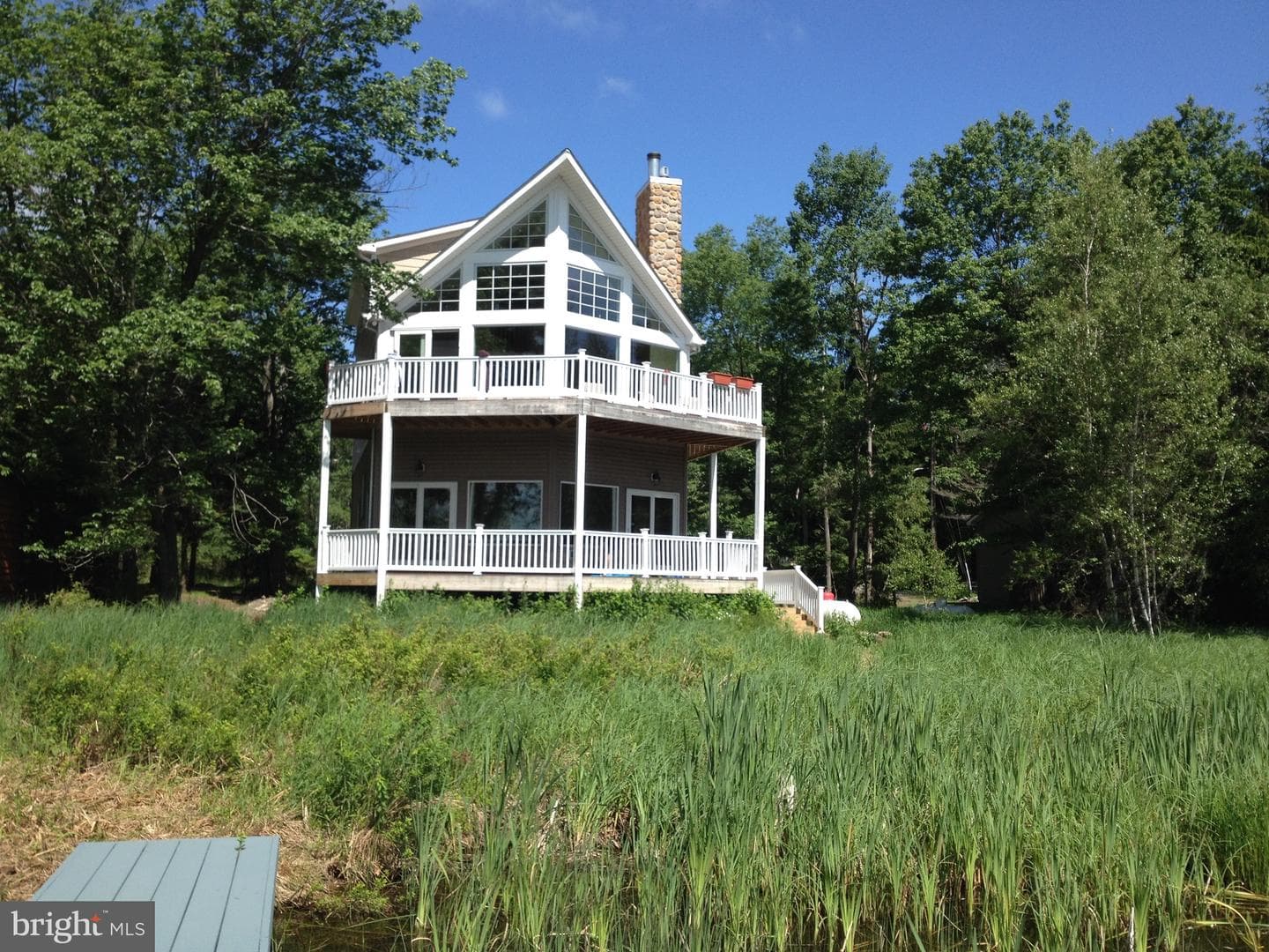 7648 Lake Shore Drive, Pocono Lake