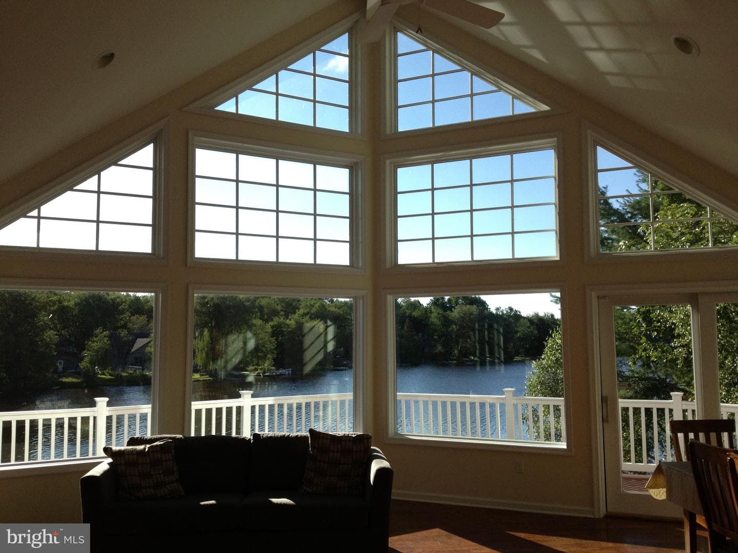 7648 Lake Shore Drive photo 4